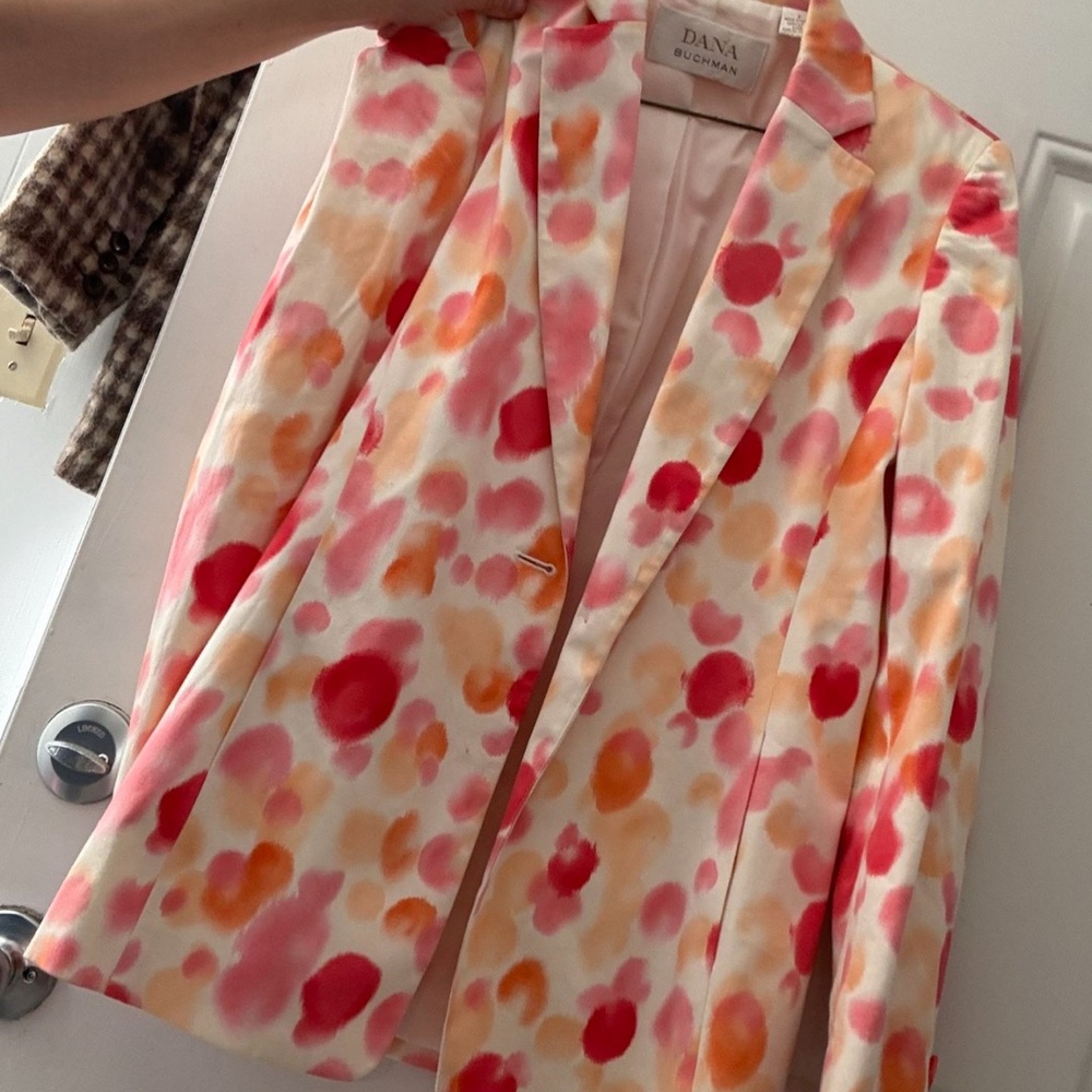 Dana Buchman Women's Vibrant Red and Orange Blazer
